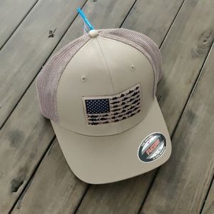 Columbia Mesh Ballcap (L/XL)